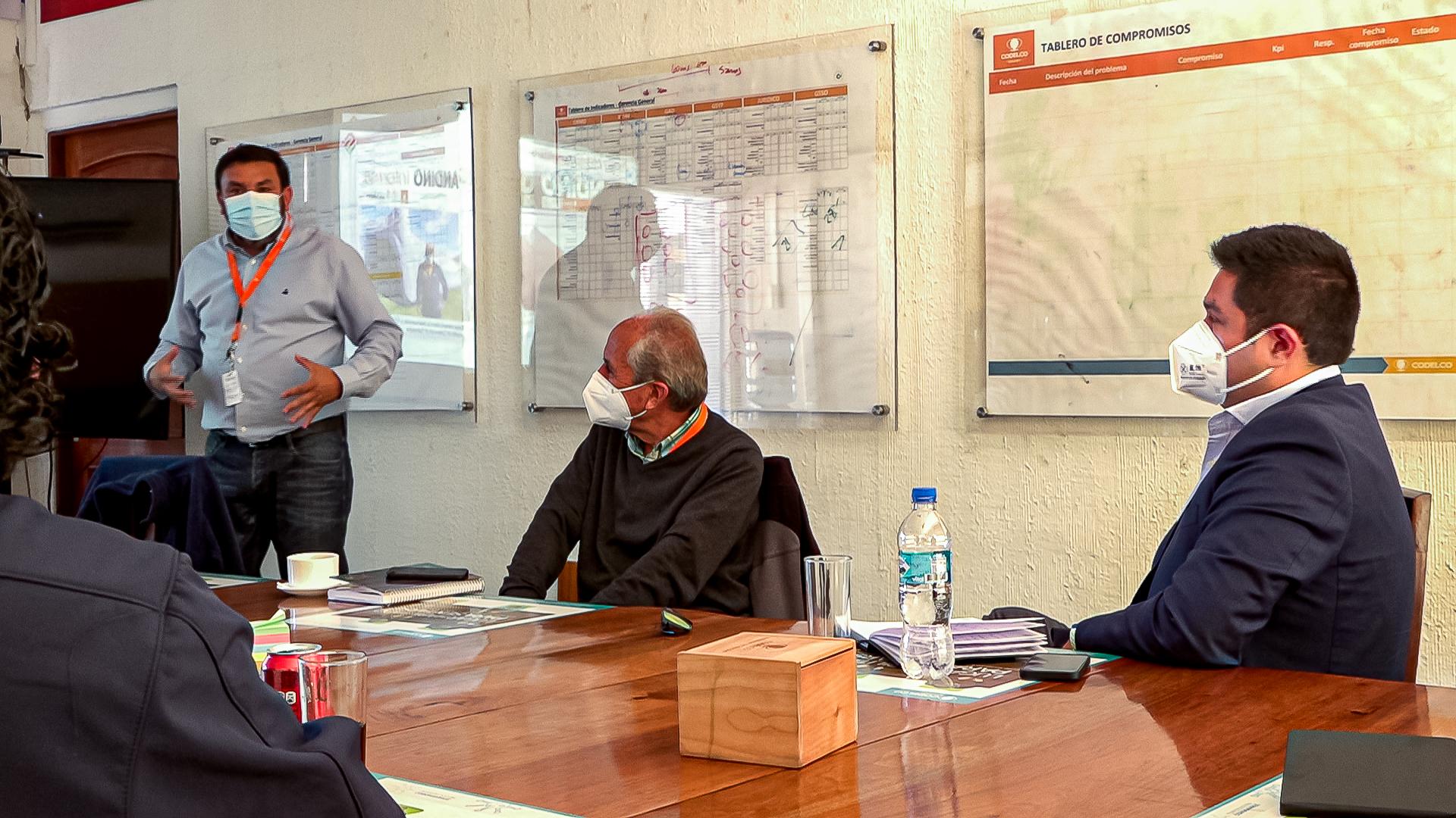 Reunion Codelco Salvador con Delegacion presidencial de Chanaral.